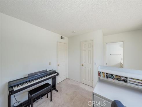 380 W Wilson F106 , Costa Mesa, CA