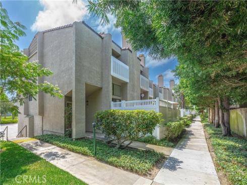 380 W Wilson F106 , Costa Mesa, CA