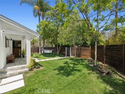 299 Mesa Drive, Costa Mesa, CA