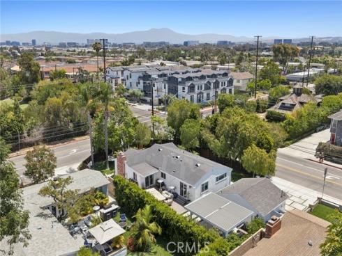 299 Mesa Drive, Costa Mesa, CA