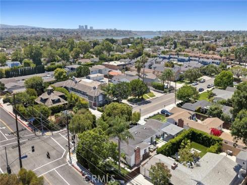 299 Mesa Drive, Costa Mesa, CA