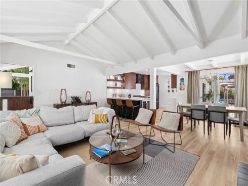 299 Mesa Drive, Costa Mesa, CA