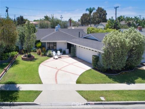 2023 S Capella Court, Costa Mesa, CA