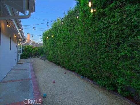2023 S Capella Court, Costa Mesa, CA