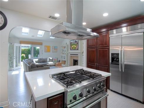 2023 S Capella Court, Costa Mesa, CA