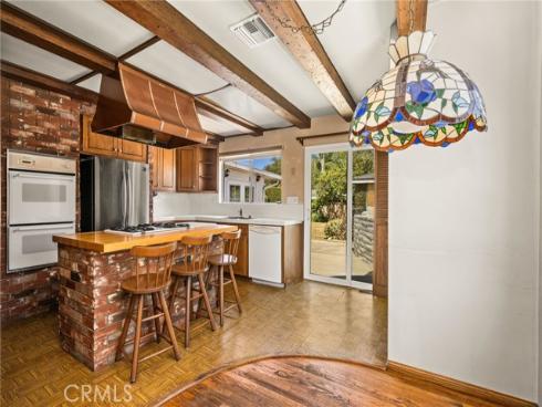 2687 Riverside , Costa Mesa, CA