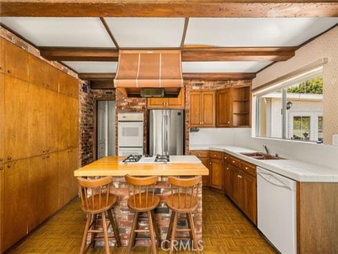 2687 Riverside , Costa Mesa, CA