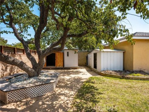 2687 Riverside , Costa Mesa, CA