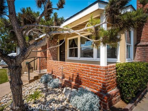2687 Riverside , Costa Mesa, CA