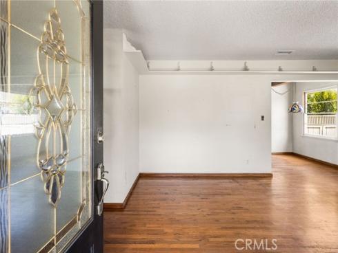 2687 Riverside , Costa Mesa, CA