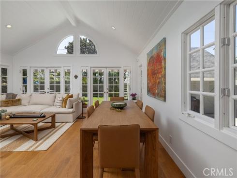 415 Walnut , Costa Mesa, CA