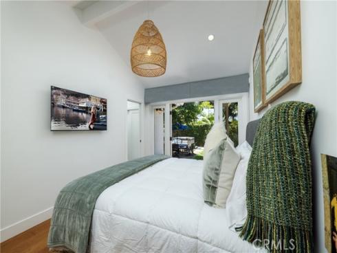 415 Walnut , Costa Mesa, CA