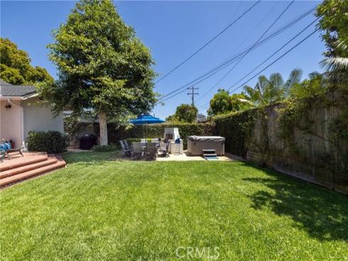 415 Walnut , Costa Mesa, CA