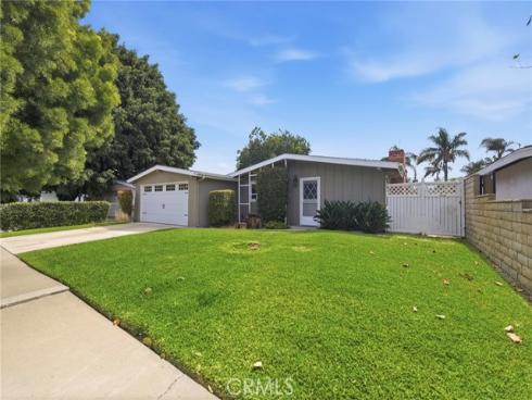2128 College , Costa Mesa, CA