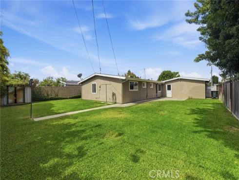 2128 College , Costa Mesa, CA