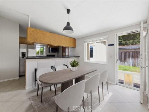 2128 College , Costa Mesa, CA
