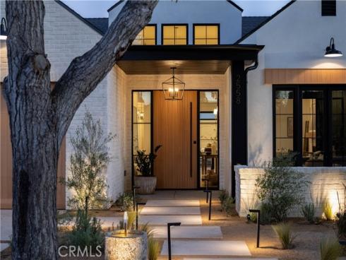 2558  Westminster  , Costa Mesa, CA