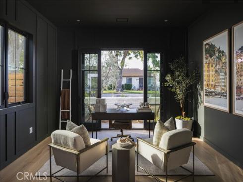 2558  Westminster  , Costa Mesa, CA