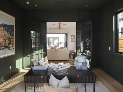 2558  Westminster  , Costa Mesa, CA