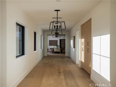 2558  Westminster  , Costa Mesa, CA