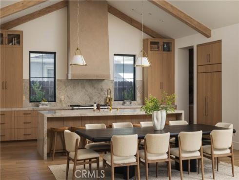 2558  Westminster  , Costa Mesa, CA