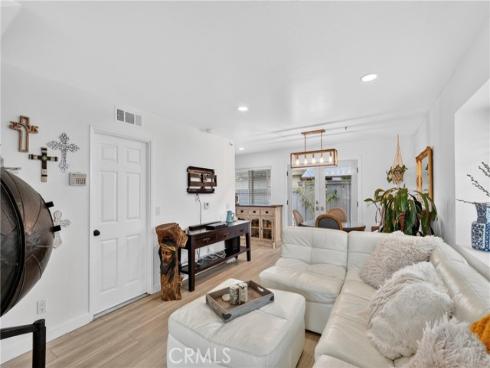 133 Cecil D Place, Costa Mesa, CA