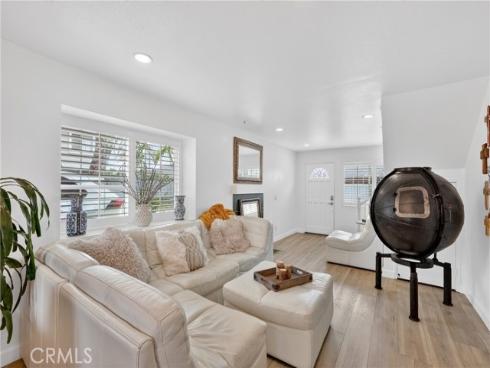 133 Cecil D Place, Costa Mesa, CA