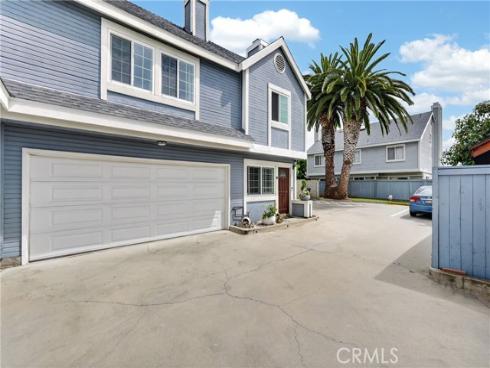 133 Cecil D Place, Costa Mesa, CA