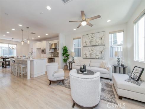 1007 Somerton , Costa Mesa, CA