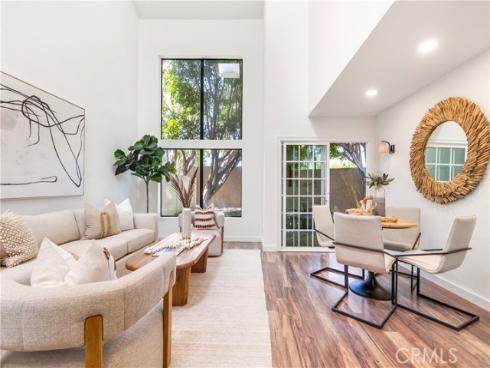 900  Hyde   Court, Costa Mesa, CA