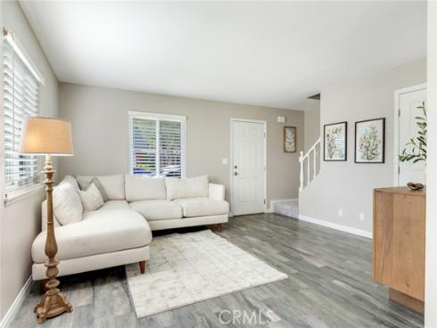 181 Yorktown Lane, Costa Mesa, CA