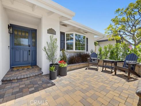 2782  Mendoza   Drive, Costa Mesa, CA