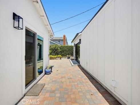 2782  Mendoza   Drive, Costa Mesa, CA