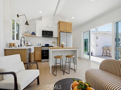 2782  Mendoza   Drive, Costa Mesa, CA