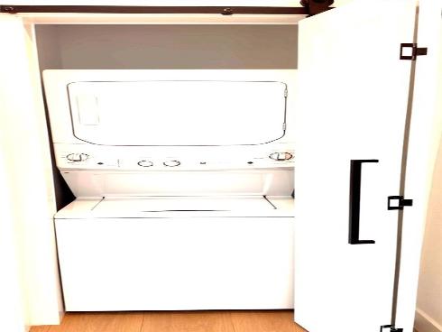 2782  Mendoza   Drive, Costa Mesa, CA