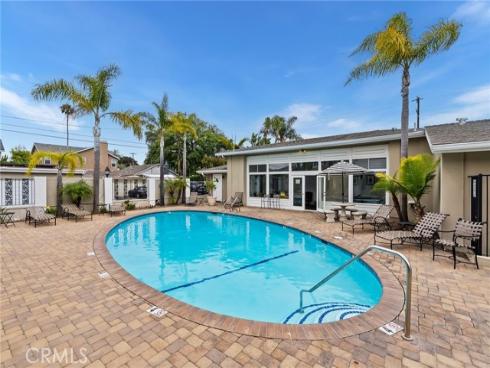 1741  Tustin Ave  1A , Costa Mesa, CA