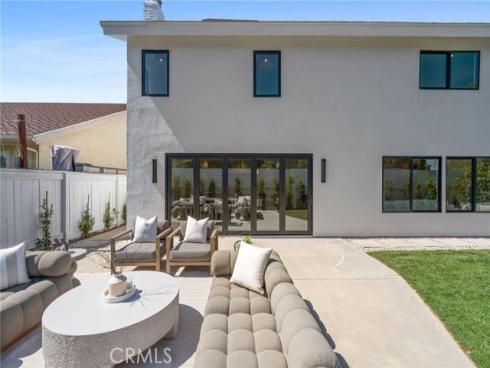 1795 Tanager Drive, Costa Mesa, CA