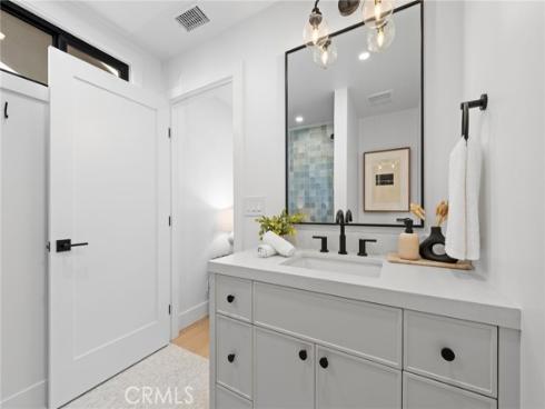 1795 Tanager Drive, Costa Mesa, CA