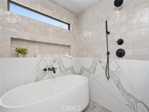 1795 Tanager Drive, Costa Mesa, CA