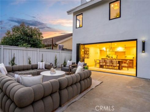 1795 Tanager Drive, Costa Mesa, CA