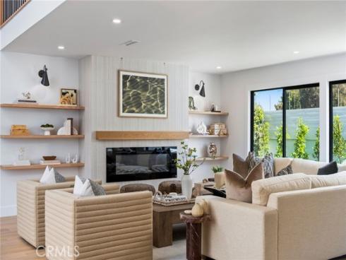 1795 Tanager Drive, Costa Mesa, CA