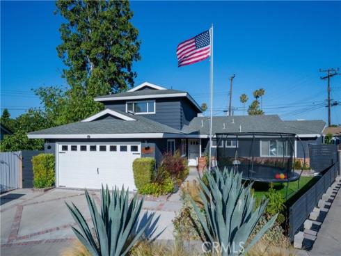 3104  Taft   Way, Costa Mesa, CA