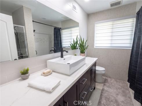 2750 San Carlos , Costa Mesa, CA