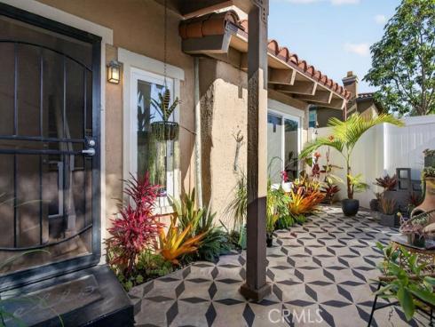 1090 Westward 5 Lane, Costa Mesa, CA