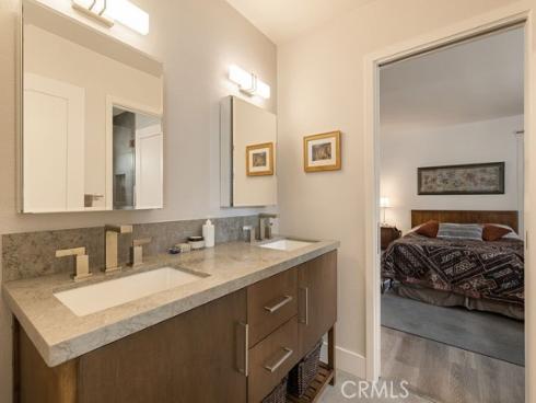 3433 Wimbledon Way, Costa Mesa, CA