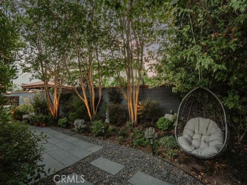 3433 Wimbledon Way, Costa Mesa, CA