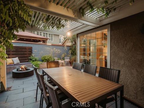 3433 Wimbledon Way, Costa Mesa, CA
