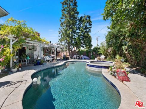 1075  Corona   Lane, Costa Mesa, CA