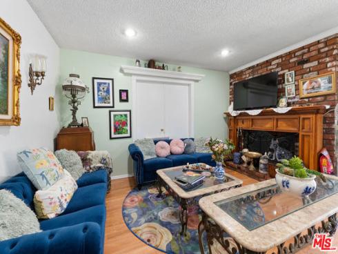 1075  Corona   Lane, Costa Mesa, CA