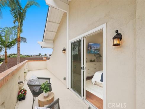 962 Begonia Avenue, Costa Mesa, CA